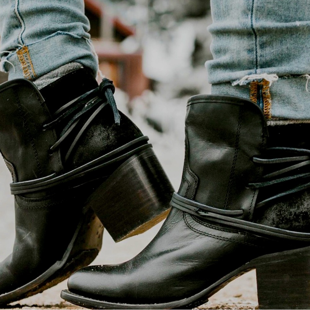 COOL, CHIC Freebird by Steven Casey Boots